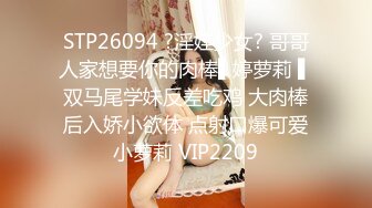 【新片速遞】简陋的驾校女厕 无敌视角偷拍漂亮的美女学员 4K原档流出