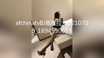 人帅不愁没有女人,帅气小哥在良家人妻家里爆艹少妇