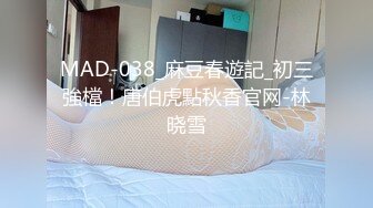 跟随偷窥紫色丝袜萝莉裙漂亮小姐姐 花点蕾丝小内内 双腿抖抖超性感