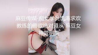  9分颜值！极品尤物网红女神！开档丝袜修长美腿，大黑牛暴力自慰，头部塞入骑坐