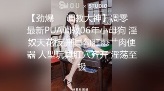   良家小少妇深夜露脸与小哥床上激情，让小哥吃奶舔逼，交大鸡巴后入爆草