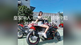 漂亮美女被大肉棒男友操的爽叫不停 掐着脖子抓着头发后入猛怼