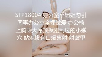 图书馆女厕偷拍 爱看书的学生妹的粉穴自带一股醉人的清香