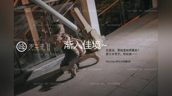 《顶级震撼淫乱盛宴》无可挑剔九头身马甲线长腿终极绿帽骚妻OLsou私拍二，与多名单男群P乱交，女神的形象如此反差2 (3)